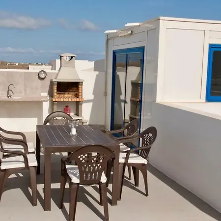 Fcg20, Apartment Famara